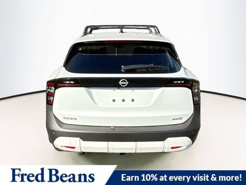 New 2026 Nissan Kicks SV w/ SV Premium Package image 18