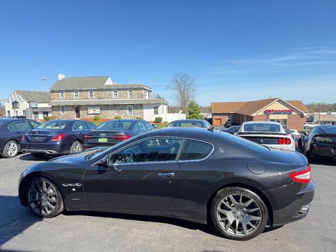 Used 2009 Maserati GranTurismo S RWD image 4