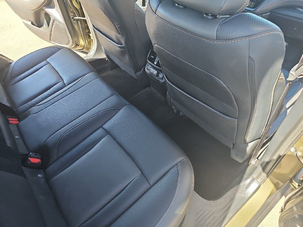 Used 2022 Subaru Outback Wilderness AWD/4WD image 12