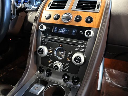 Used 2011 Aston Martin Rapide RWD image 38
