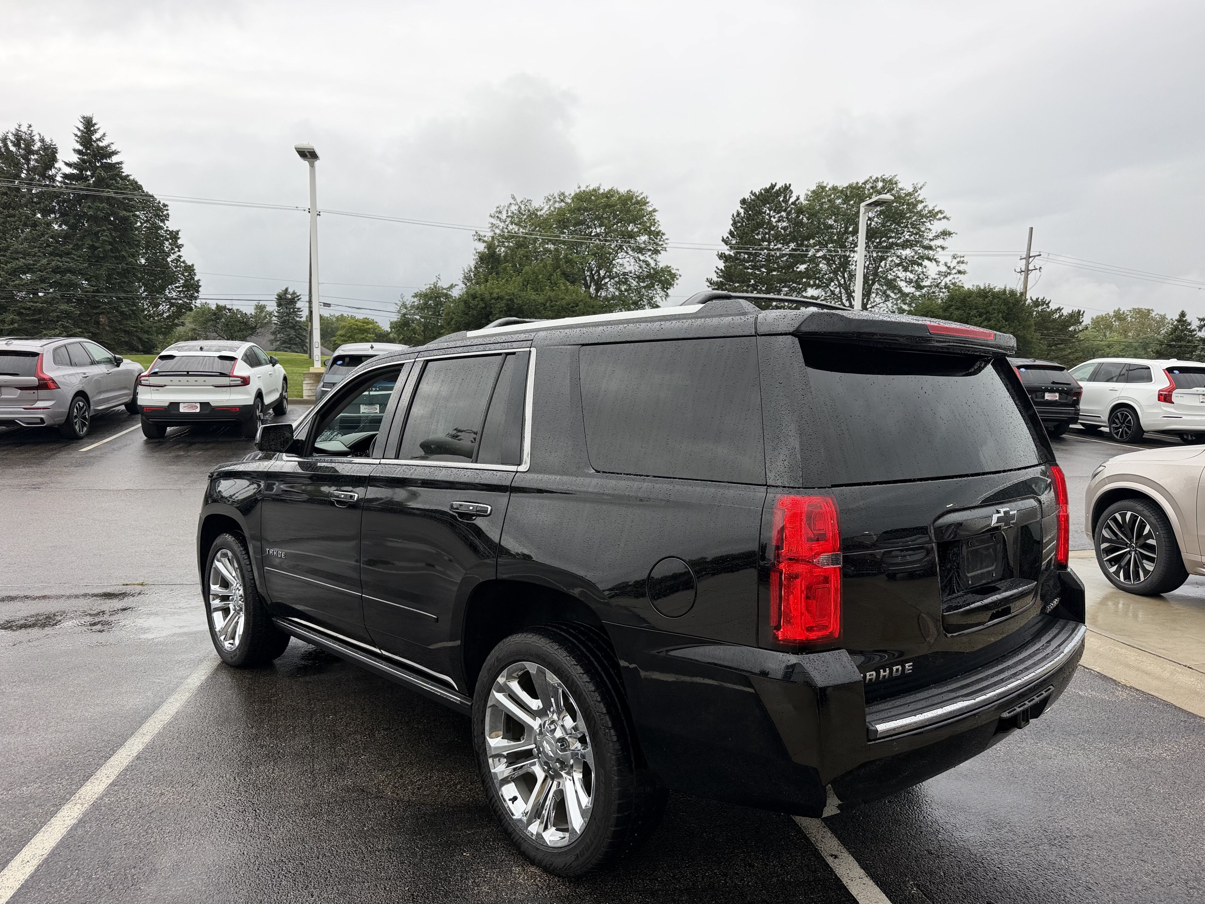 Used 2020 Chevrolet Tahoe Premier w/ Premier Plus Edition AWD/4WD image 5