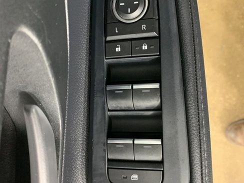 Used 2024 Toyota Grand Highlander XLE image 19