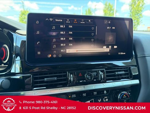 New 2026 Nissan Pathfinder SL w/ SL Premium Package (P04) AWD/4WD image 16