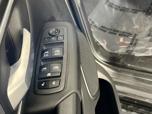 Used 2022 RAM 1500 Big Horn image 17