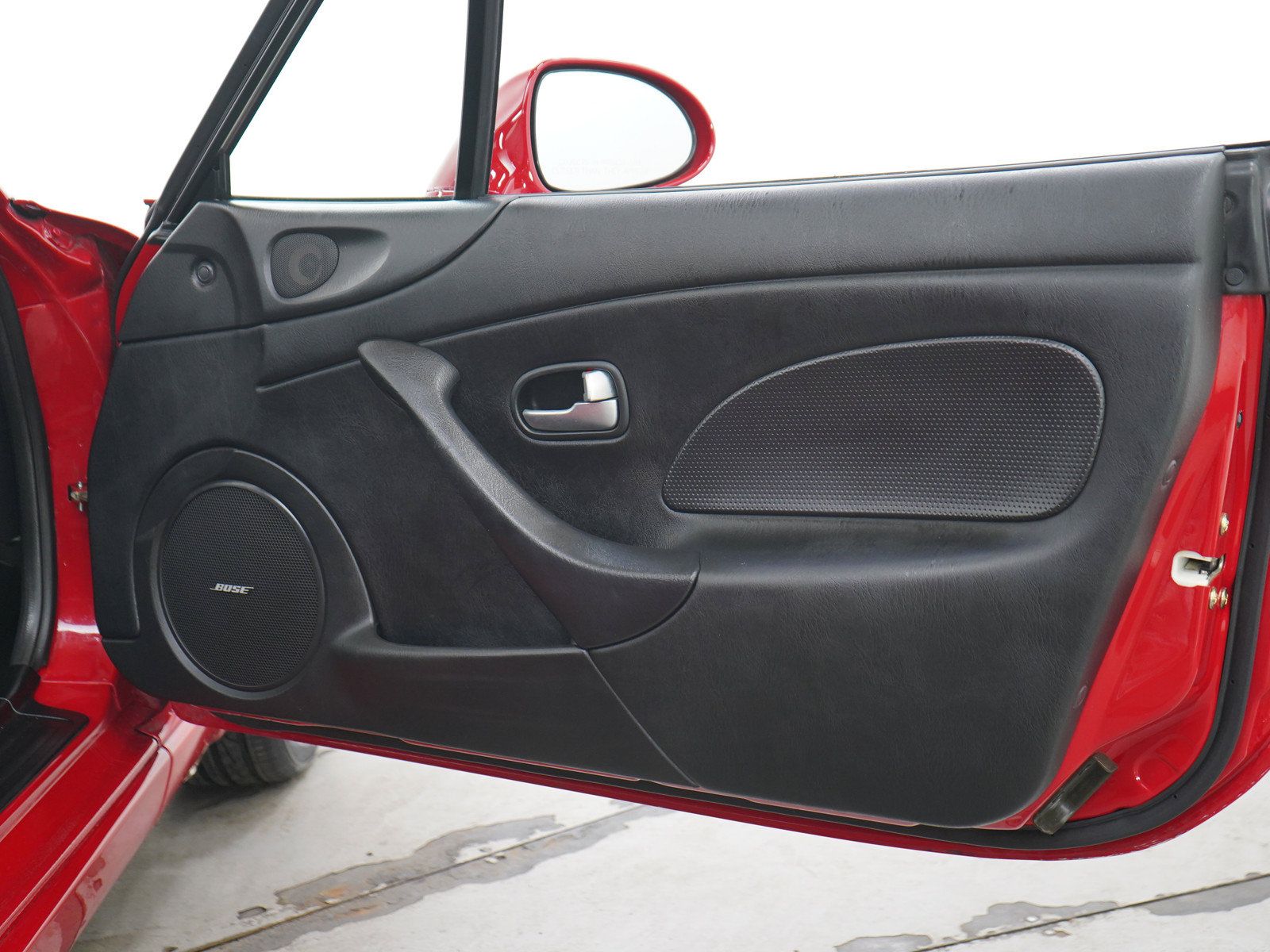 Used 2005 MAZDA MX-5 Miata LS w/ Sports Look Appearance Pkg RWD image 11