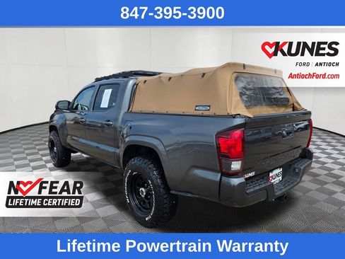 Used 2022 Toyota Tacoma SR AWD/4WD image 5