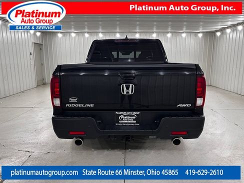 Used 2023 Honda Ridgeline Black Edition image 4