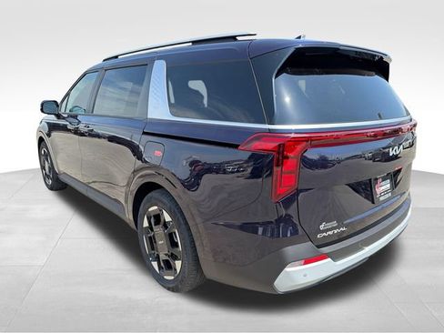 New 2027 Kia Carnival EX FWD image 5