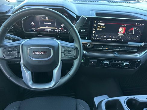 Used 2025 GMC Sierra 1500 Elevation AWD/4WD image 16