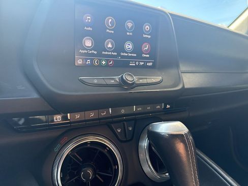 Used 2021 Chevrolet Camaro LT image 17