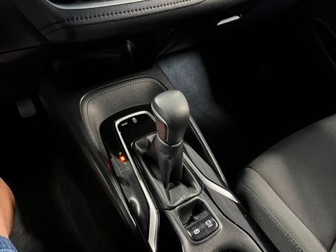 Used 2020 Toyota Corolla SE w/ SE Premium Package FWD image 30