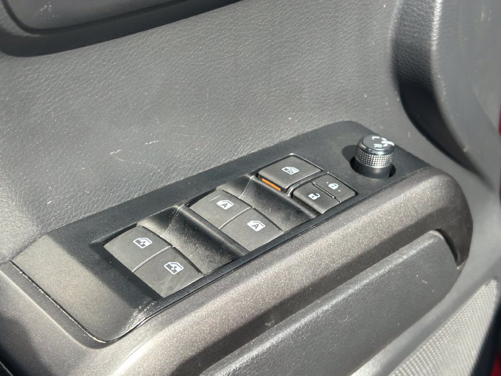 Certified 2023 Toyota Tacoma TRD Off-Road w/ Technology Package AWD/4WD image 24