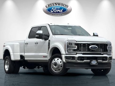 New 2026 Ford F450 King Ranch w/ Chrome Package AWD/4WD image 2