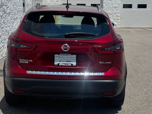 Used 2022 Nissan Rogue Sport SL w/ Premium Package AWD/4WD image 4