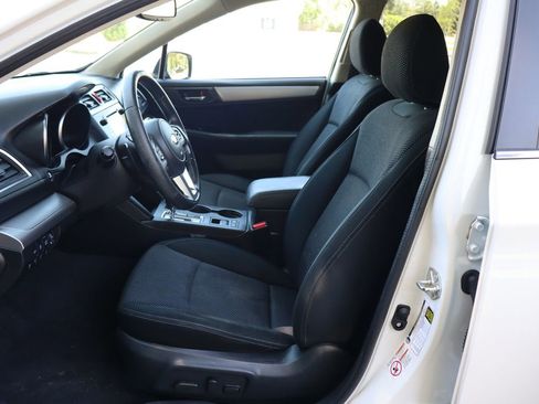 Used 2016 Subaru Outback 2.5i Premium AWD/4WD image 19