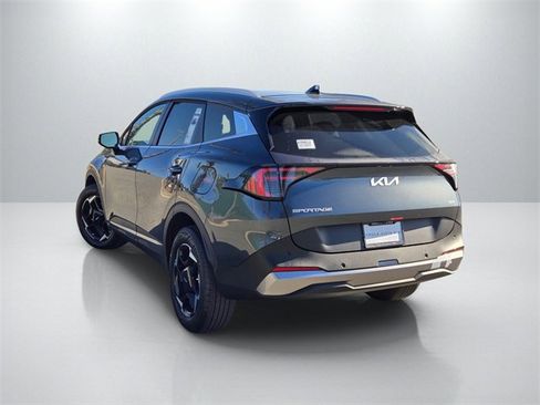 New 2026 Kia Sportage EX image 6
