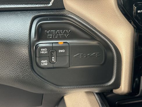 Used 2019 RAM 3500 Laramie AWD/4WD image 33
