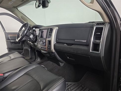 Used 2018 RAM 2500 Laramie image 23