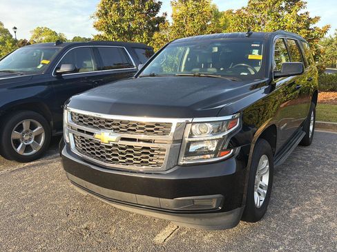 Used 2019 Chevrolet Tahoe LT RWD image 3
