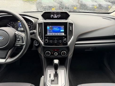 Used 2023 Subaru Crosstrek 2.0i Premium image 21