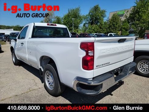 Used 2022 Chevrolet Silverado 1500 W/T RWD image 4