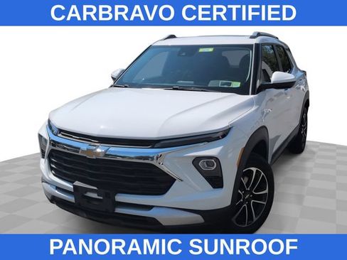 Used 2024 Chevrolet TrailBlazer LT w/ Convenience Package AWD/4WD image 1