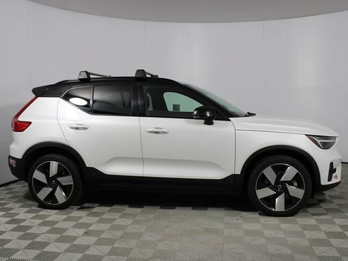Used 2023 Volvo XC40 Recharge Ultimate AWD/4WD image 37