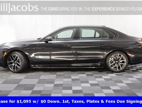 Certified 2025 BMW 750e xDrive image 4