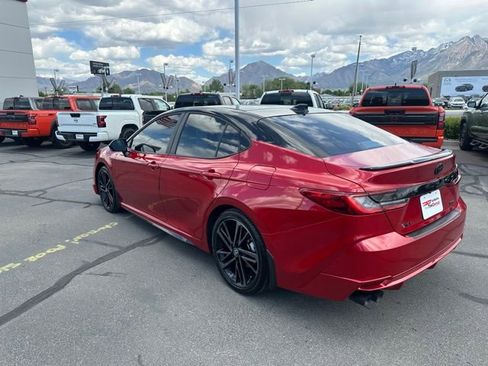 Used 2025 Toyota Camry XSE FWD image 7