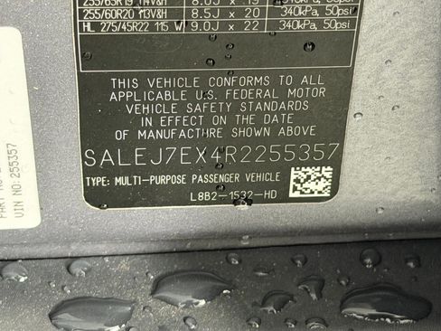 Certified 2024 Land Rover Defender 110 S image 21