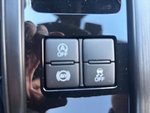 New 2026 Subaru Outback Limited AWD/4WD image 30