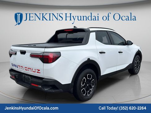 Certified 2024 Hyundai Santa Cruz SEL w/ Activity Package FWD image 3