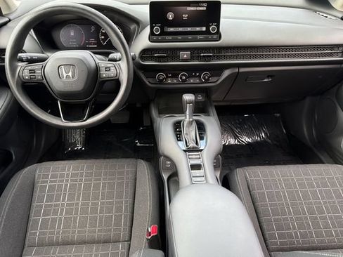 Certified 2024 Honda HR-V LX image 17
