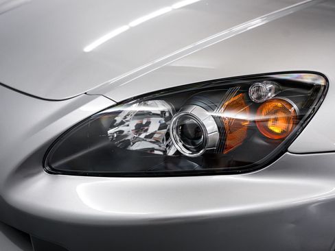 Used 2004 Honda S2000 image 29