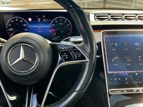 Used 2023 Mercedes-Benz S 500 4MATIC w/ Warmth & Comfort Package image 12