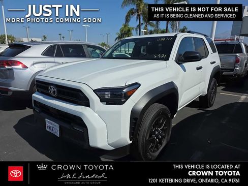 Used 2026 Toyota 4Runner SR5 AWD/4WD image 1