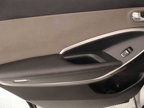 Used 2018 Hyundai Santa Fe SE w/ SE Premium Package 02 image 17