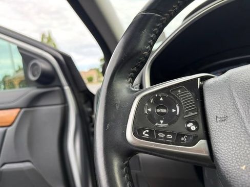 Used 2017 Honda CR-V Touring image 20
