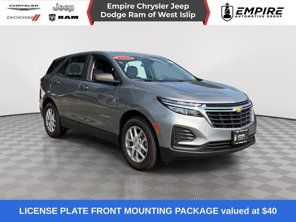 Used 2024 Chevrolet Equinox LS FWD image 1
