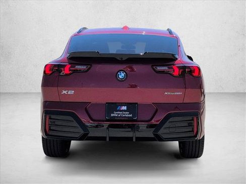 New 2026 BMW X2 xDrive28i w/ Technology Package AWD/4WD image 7