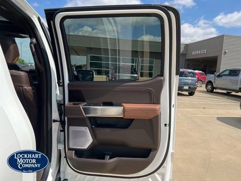 New 2025 Ford F150 King Ranch w/ FX4 Off-Road Package image 19