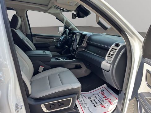 Used 2023 RAM 1500 Limited AWD/4WD image 17
