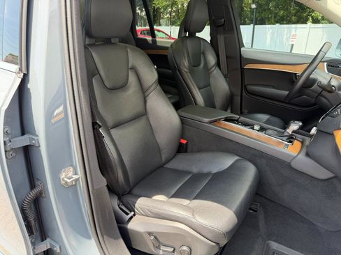 Used 2022 Volvo XC90 T6 Momentum w/ Protection Package Premier AWD/4WD image 48