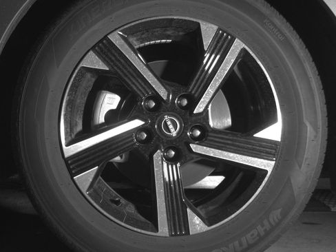 Used 2025 Nissan Sentra SV FWD image 12