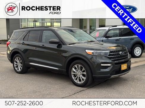 Certified 2023 Ford Explorer XLT w/ Equipment Group 202A AWD/4WD image 1