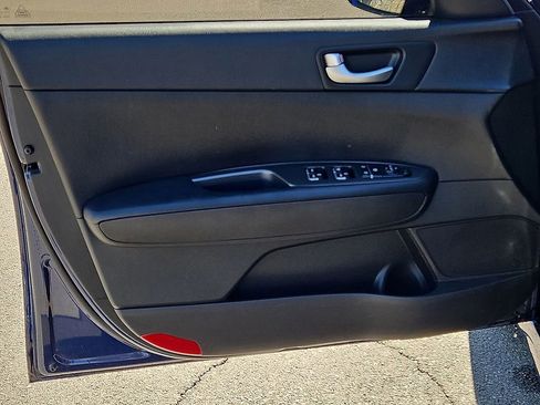 Used 2020 Kia Optima LX FWD image 16