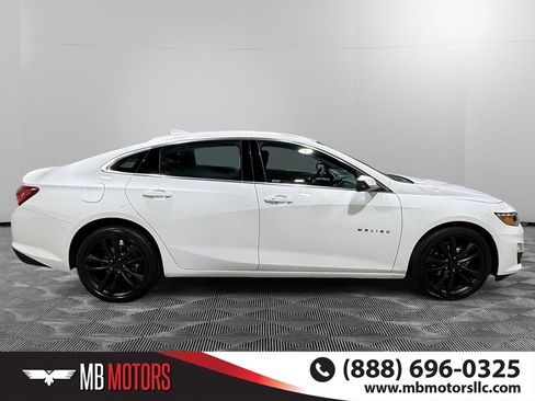 Used 2024 Chevrolet Malibu LT w/ Sport Edition image 2