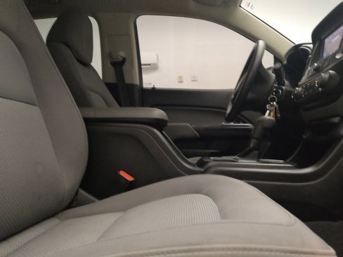Used 2019 Chevrolet Colorado W/T w/ Custom Special Edition RWD image 21
