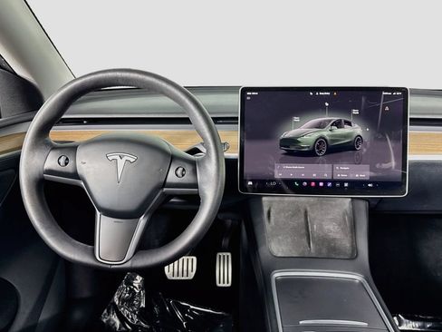 Used 2023 Tesla Model Y Performance AWD/4WD image 12