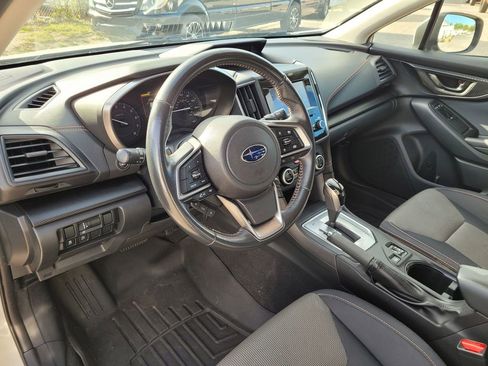 Used 2021 Subaru Crosstrek 2.0i Premium image 13